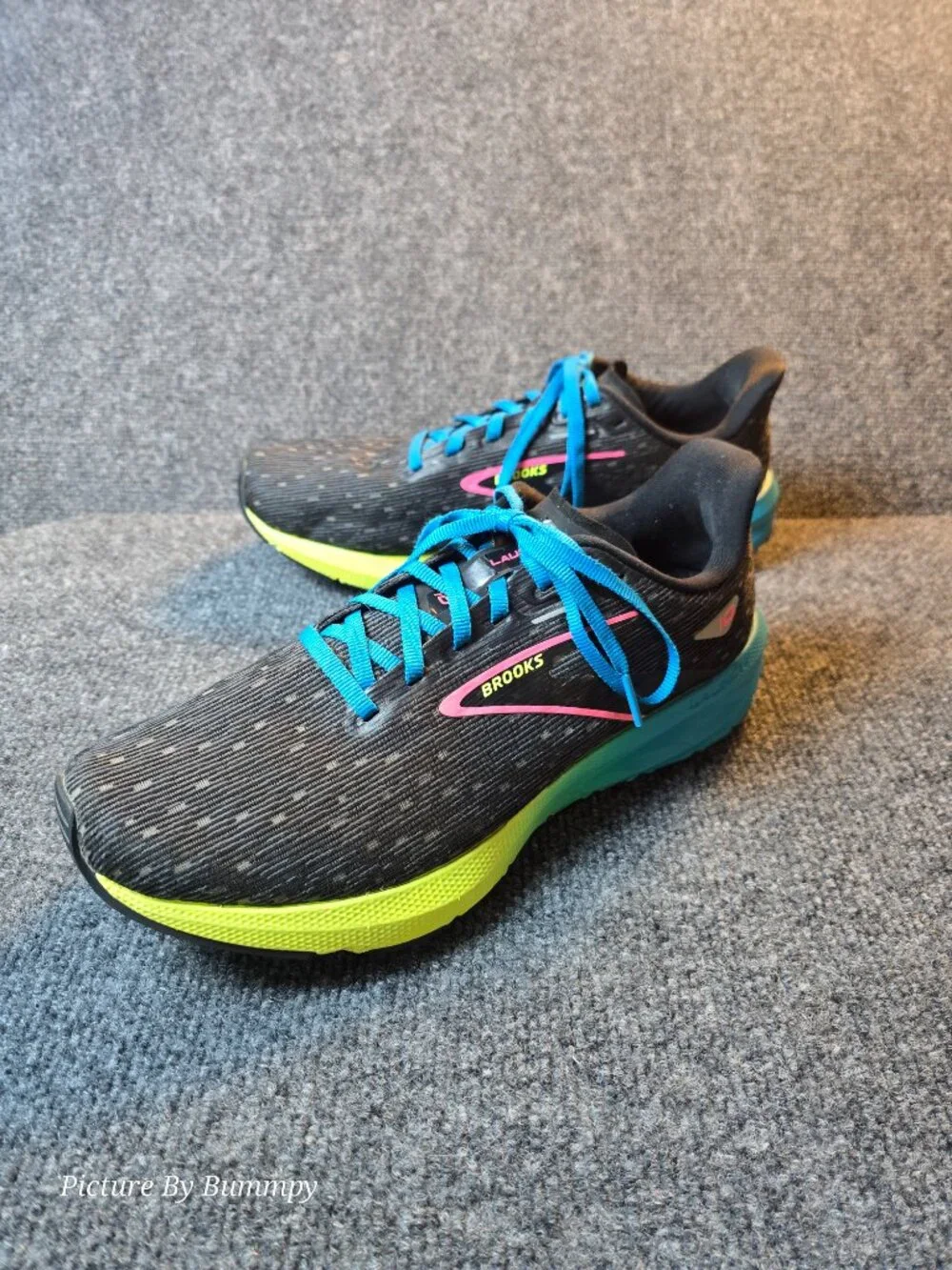 Brooks Launch 10 running shoes US 9.5